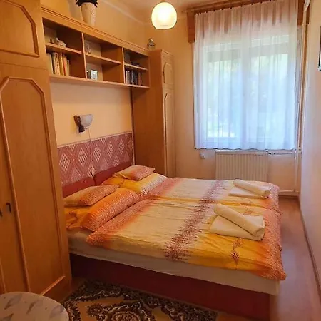 Balatonfenyves/balaton 18389 Appartement *