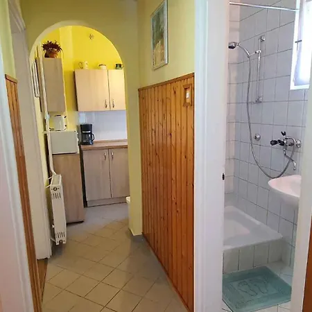 Appartement - Balaton 18389 Balatonfenyves